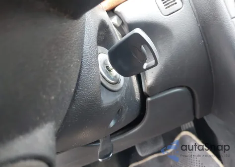 2004 Jaguar X-Type 3.0 z USA, uszkodzony, nr VIN SAJEA51C44WD87071